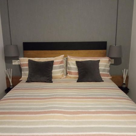 La Bella Malagueta Apartment Малага Екстериор снимка