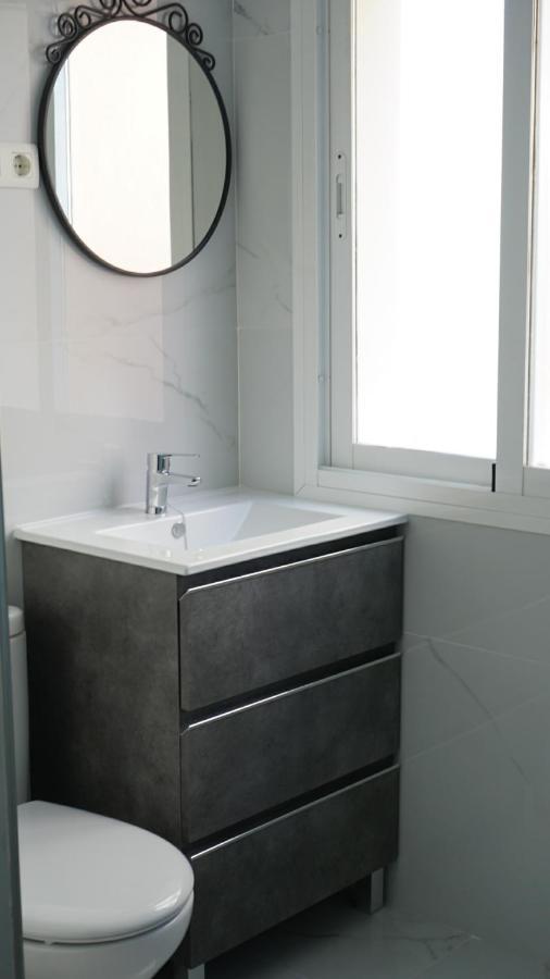 La Bella Malagueta Apartment Малага Екстериор снимка